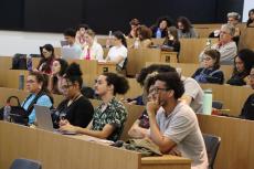 Palestra Sade Mental e trabalho: uma relao indissocivel, com Maria Elizabeth Antunes Lima e Ma
